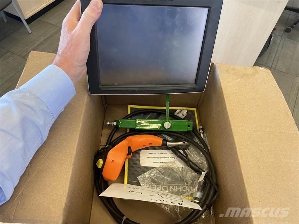 John Deere R740i Pulverizadores rebocados