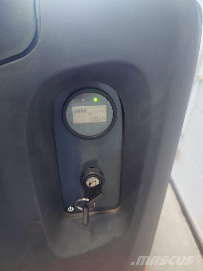 Linde T16P/1151-02 Porta-paletes com plataforma