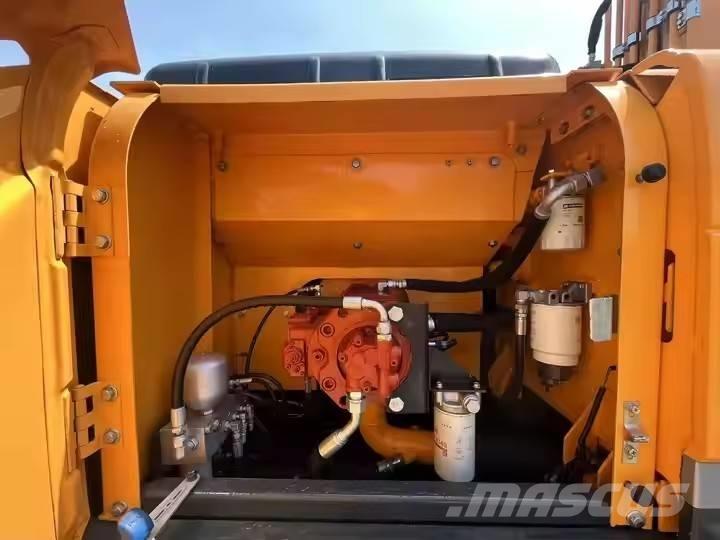 Hyundai 220 LC  9s Escavadoras de rastos