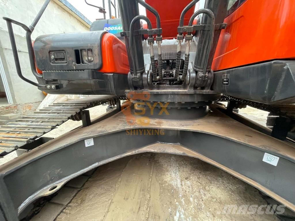 Doosan DX 300LCA Escavadoras de rastos