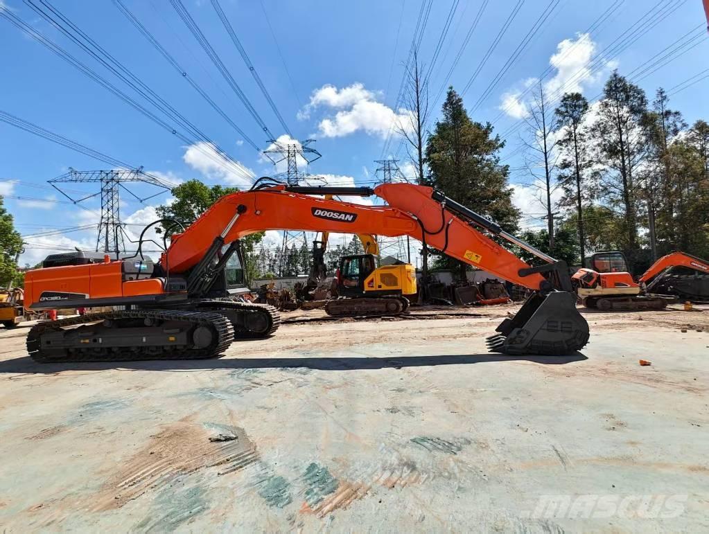 Doosan DX 380 LC Escavadoras de rastos