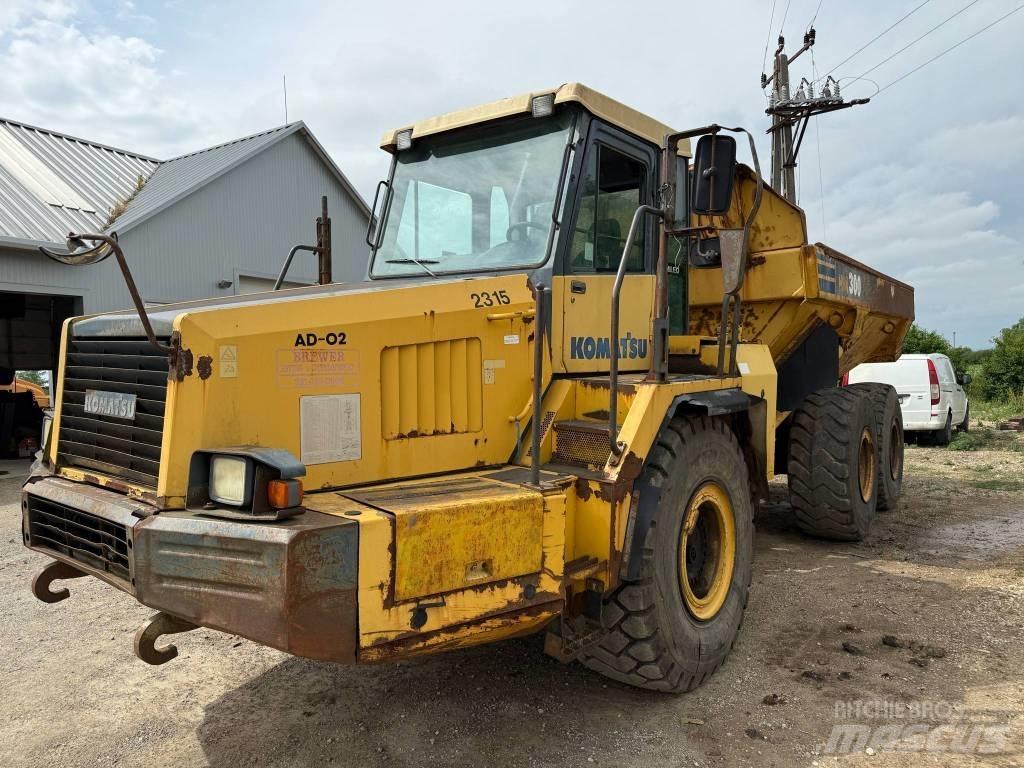 Komatsu HM300-1 Camiões articulados