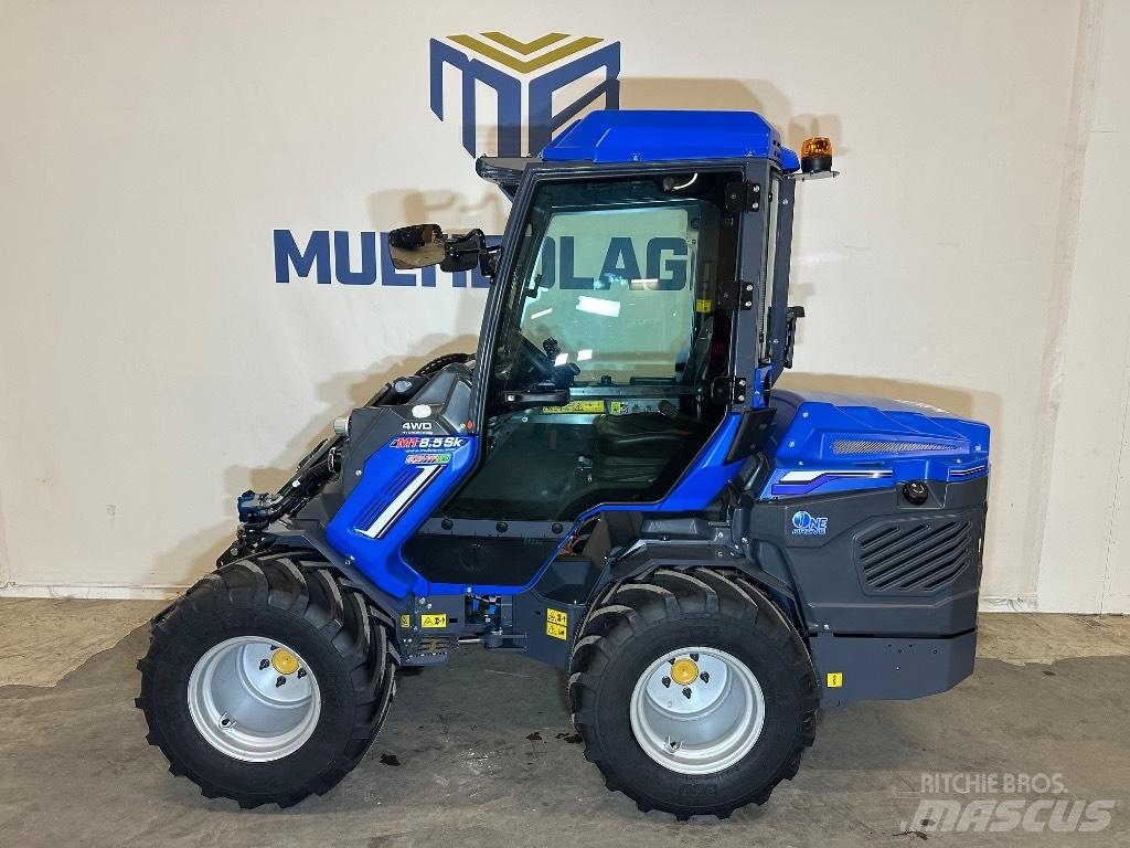 Multione 8.5S K Carregadoras de direcção deslizante