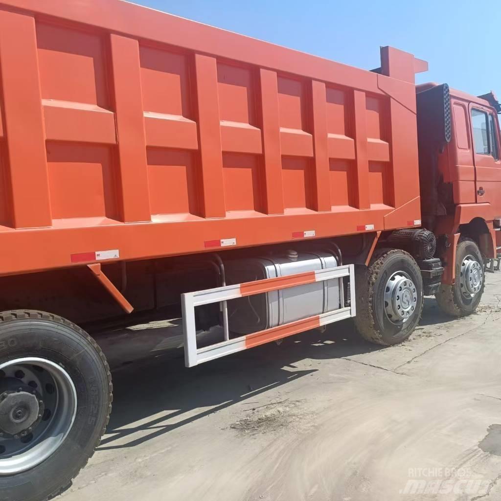Shacman F3000 8X4 Camiões basculantes