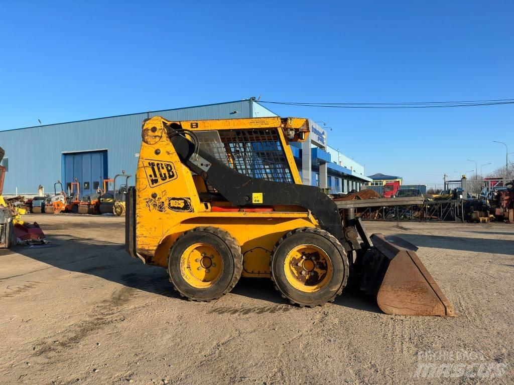 JCB 165 Carregadoras de direcção deslizante
