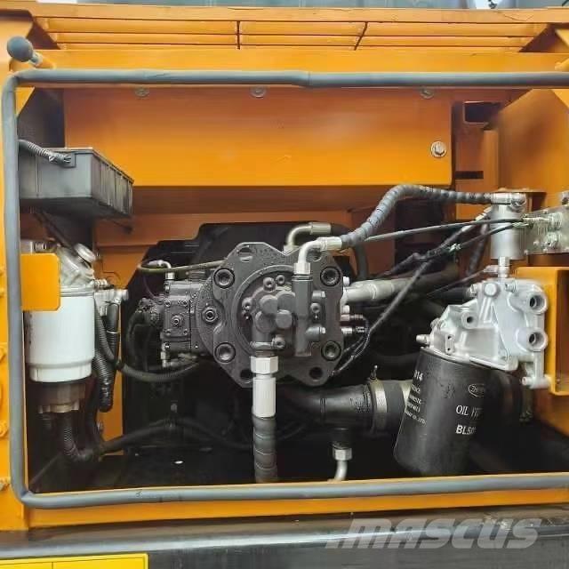 Sany SY215C Escavadoras de rastos