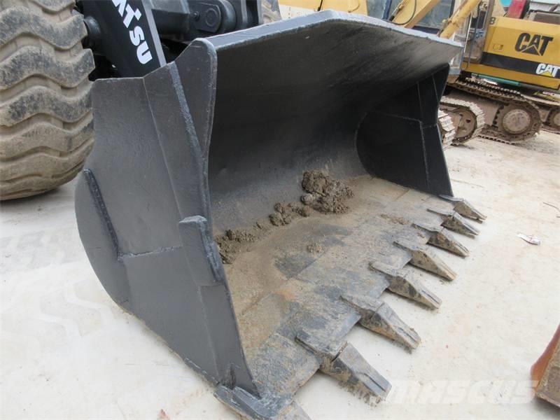 Komatsu WA 380-3 Pás carregadoras de rodas