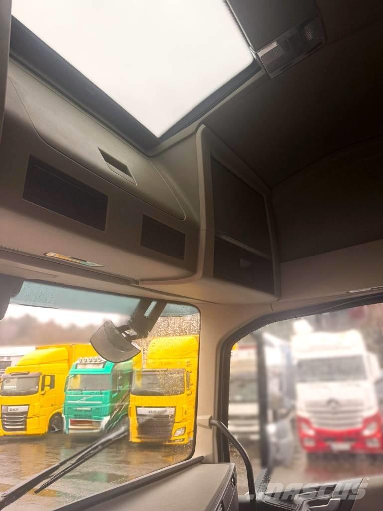 Volvo FH 13 460 Camiões de chassis e cabine