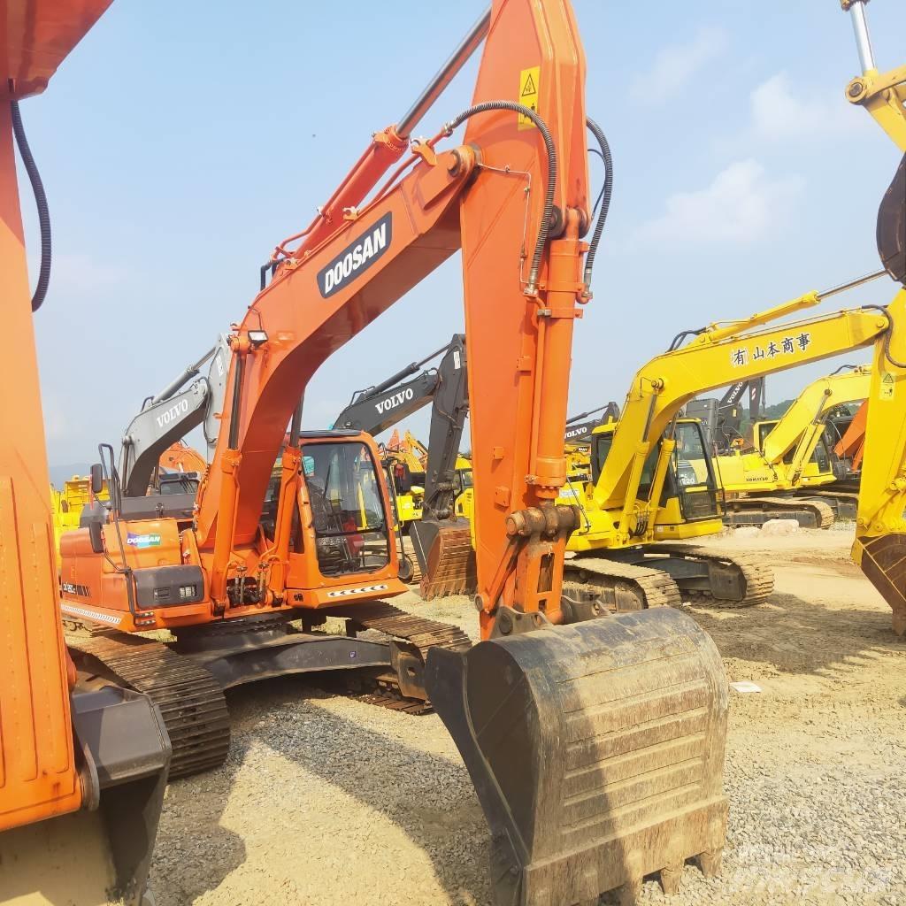 Doosan DX260LC Escavadoras de rastos