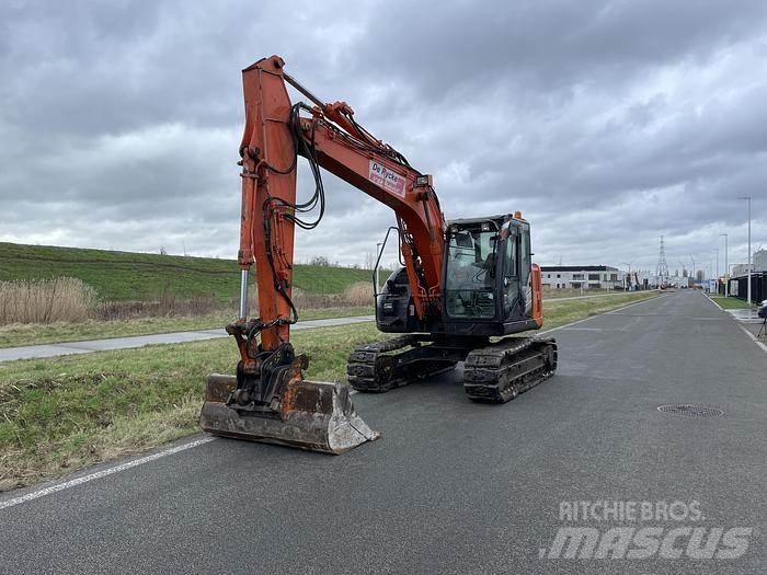 Hitachi ZX135US-5B Escavadoras de rastos