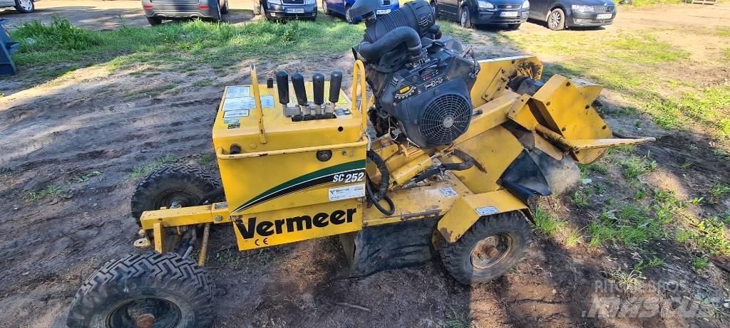Vermeer SC252 Moedores de coto