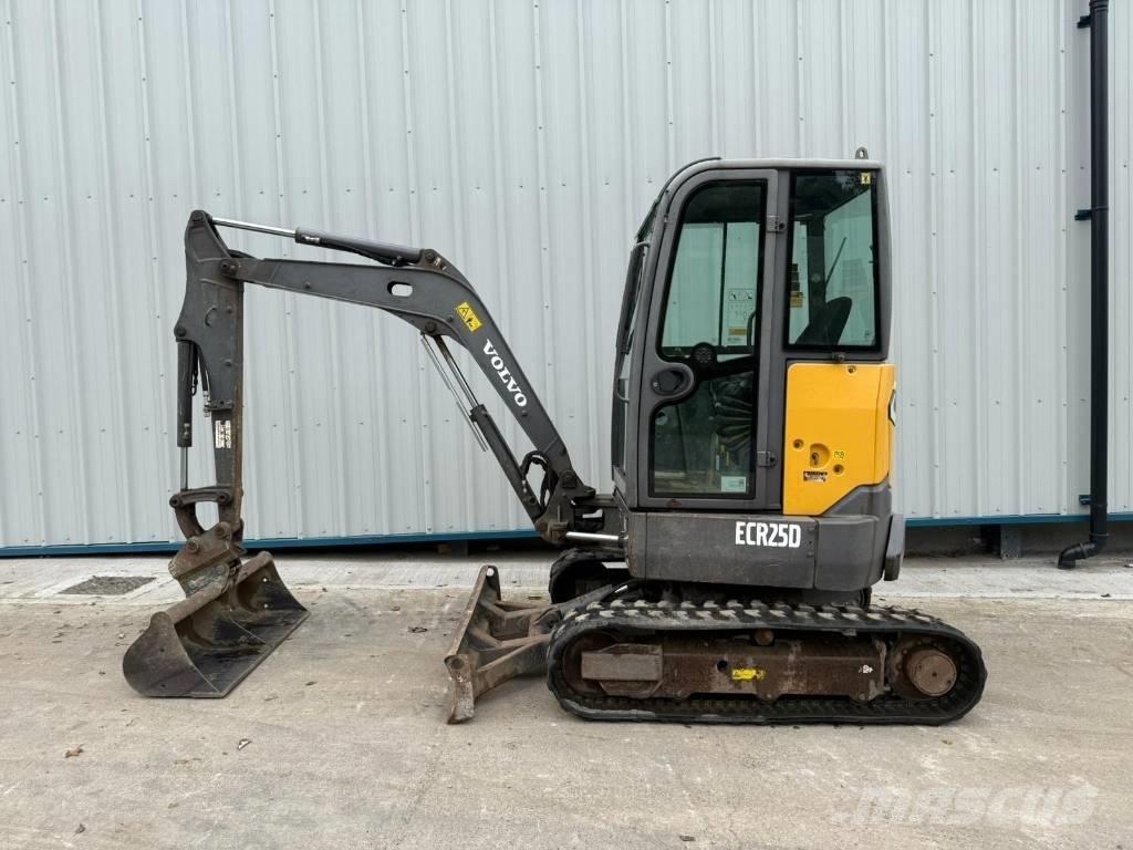 Volvo ECR 25 D Mini Escavadoras <7t