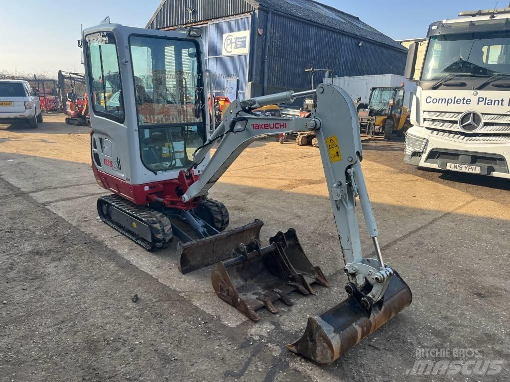 Takeuchi TB 216 Mini Escavadoras <7t