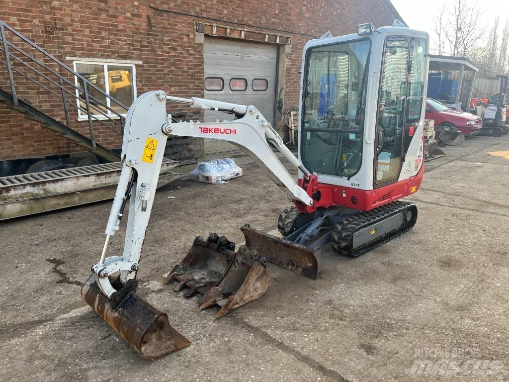 Takeuchi TB 216 Mini Escavadoras <7t