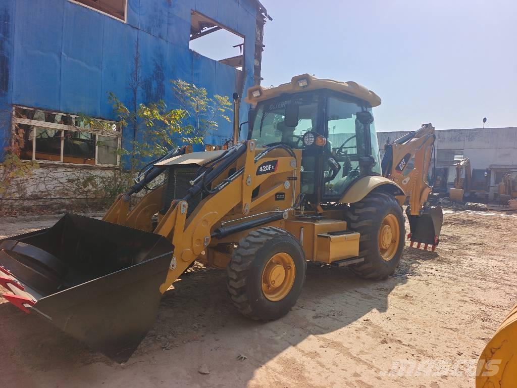 CAT 420F NEW MACHINE Retroescavadoras