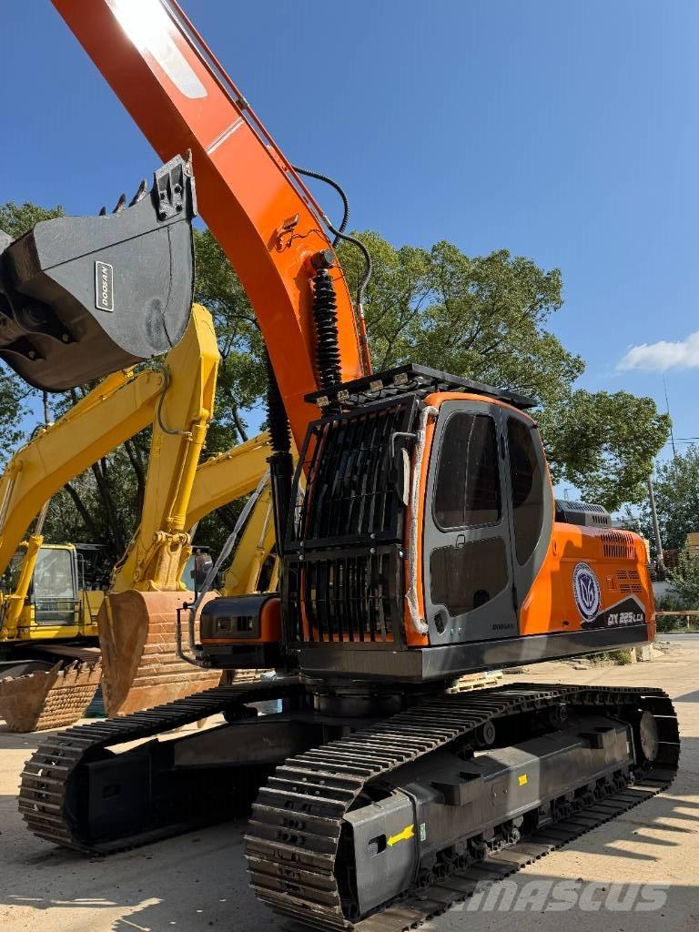 Doosan DX 225 LCA Escavadoras de rastos