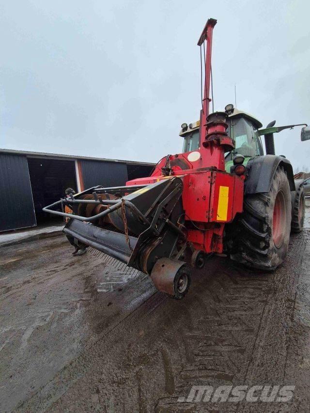 Lely STORM 130R Ceifeiras de forragem