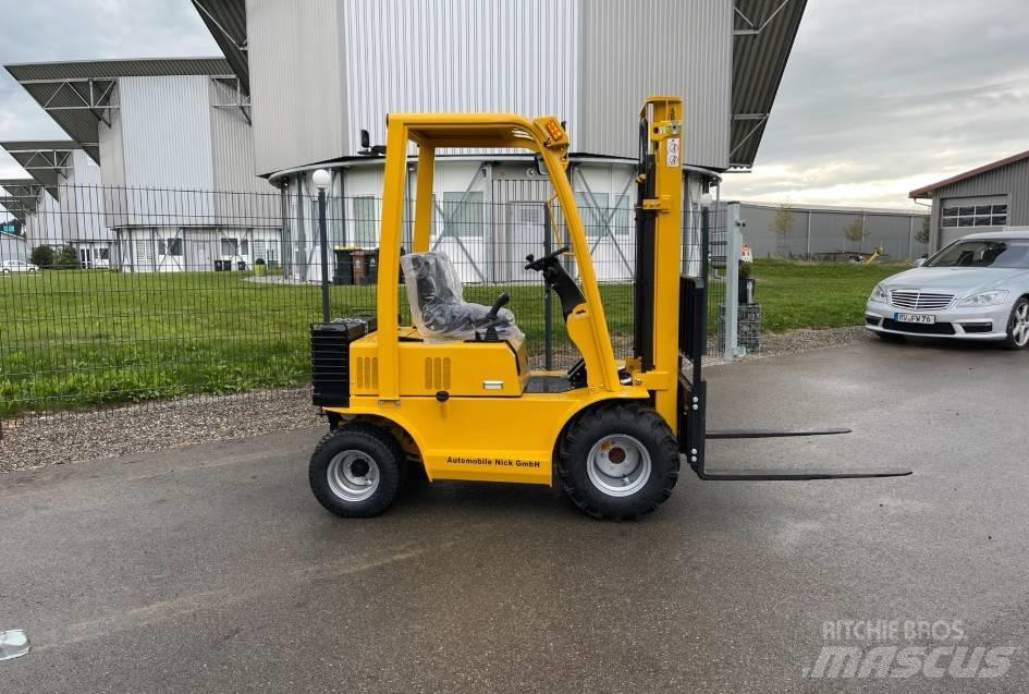  Geländestapler CD10 Empilhadores Diesel