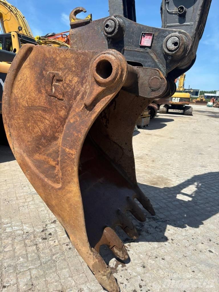 Volvo EC 290 C L Escavadoras de rastos