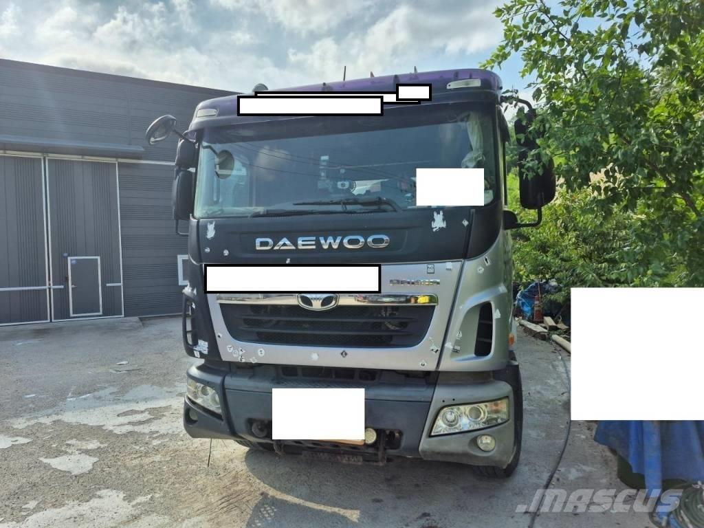 KCP KCP42ZX5170 Camiões bomba Betão