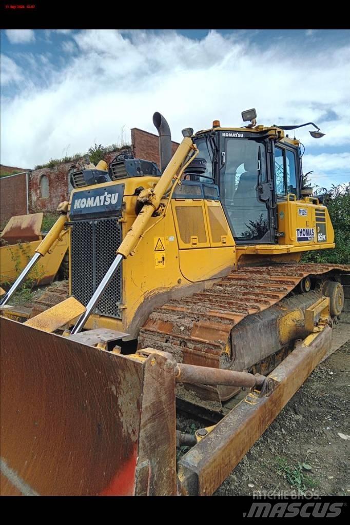 Komatsu D 65 PX-18 Dozers - Tratores rastos