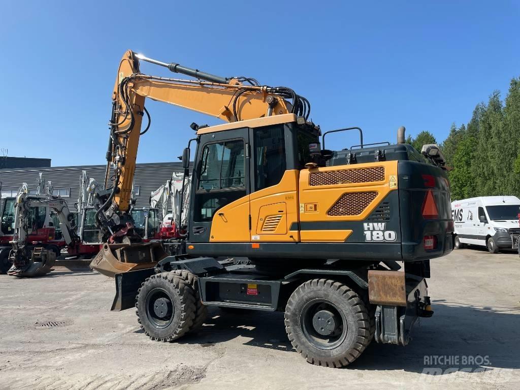 Hyundai HW 180 Escavadoras de rodas