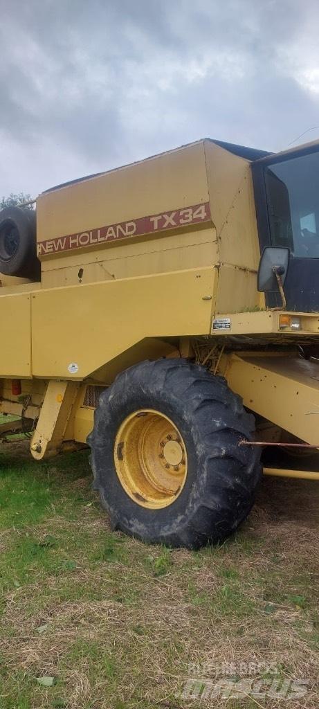 New Holland TX 34 Ceifeiras debulhadoras
