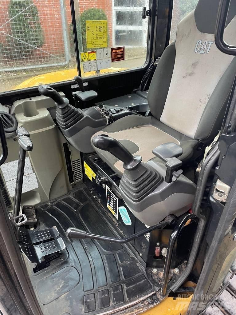 CAT 305D Mini Escavadoras <7t