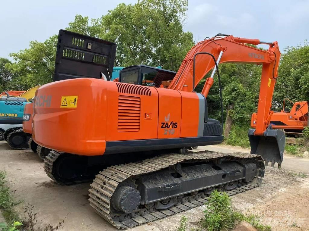 Hitachi ZX 210 Escavadoras de rastos