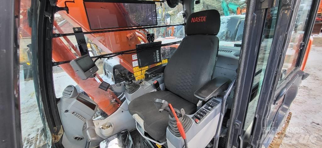 Hitachi ZX 210 LC-6 Escavadoras de rastos