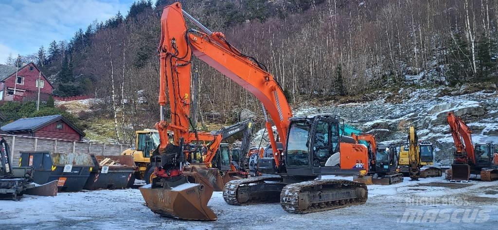 Hitachi ZX 210 LC-6 Escavadoras de rastos