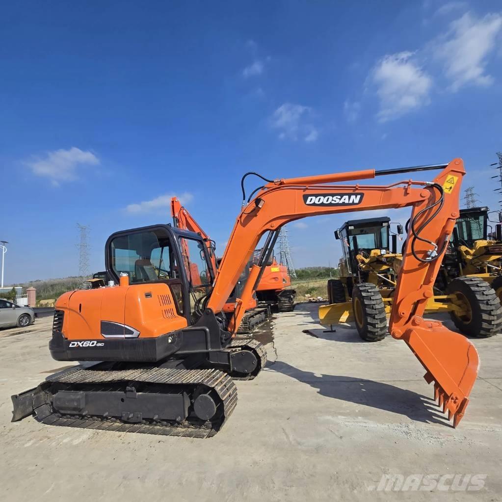 Doosan DX 60-9C Mini Escavadoras <7t