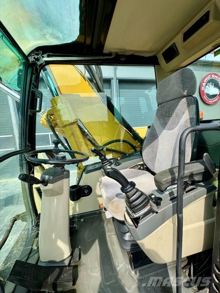 CAT M 318 C Escavadoras de rodas