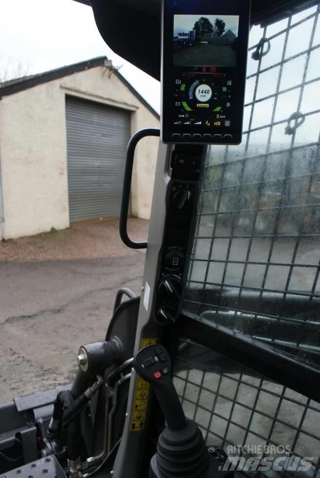 New Holland L 318 Mini carregadoras