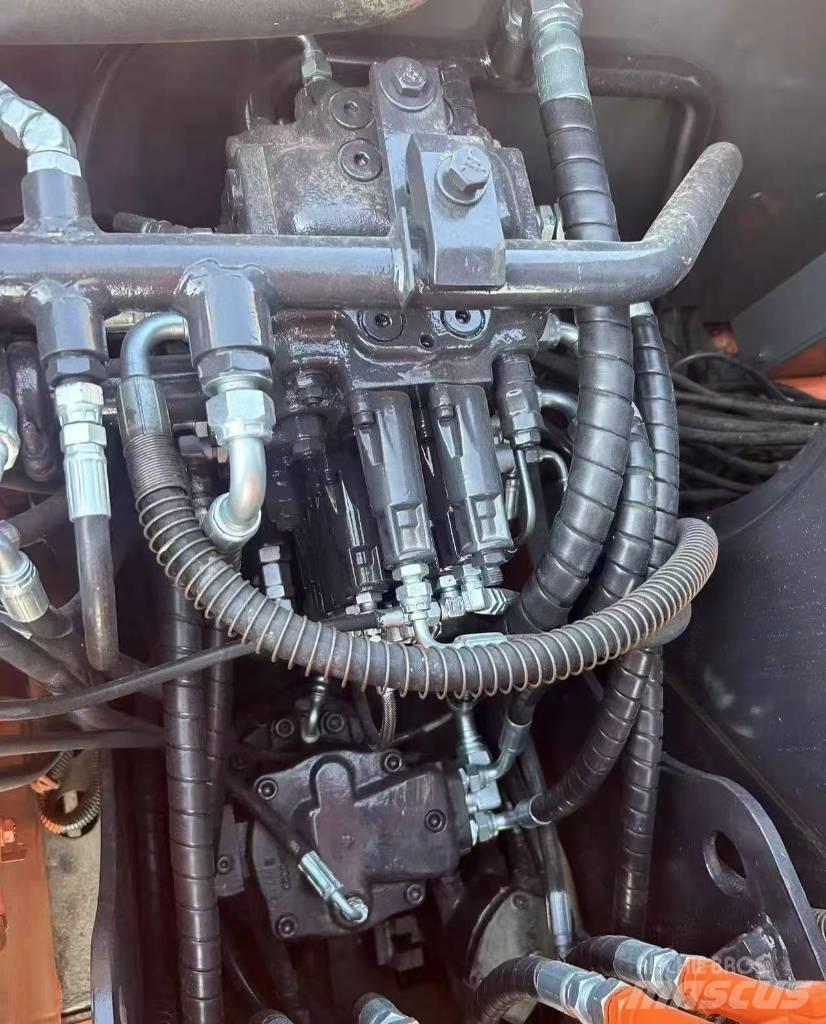 Hitachi 70 Escavadoras de rastos