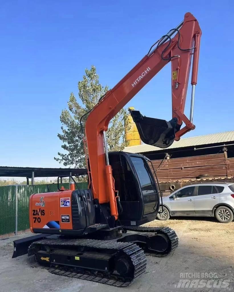 Hitachi 70 Escavadoras de rastos