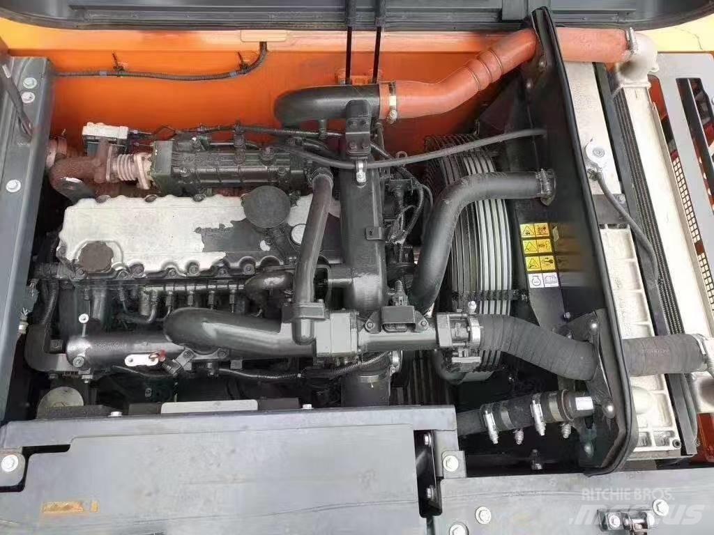 Doosan DX 225 LC Escavadoras de rastos