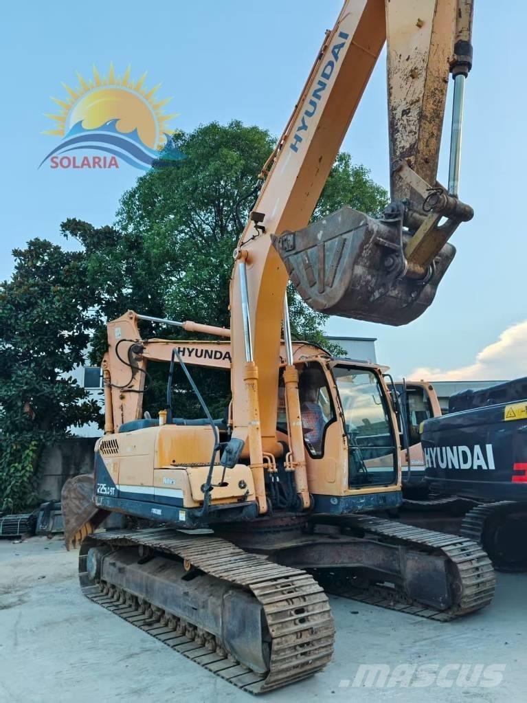 Hyundai R225LC-9 Escavadoras de rastos