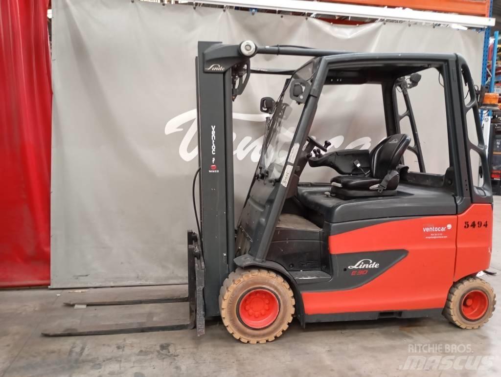 Linde E 30 Empilhadores eléctricos