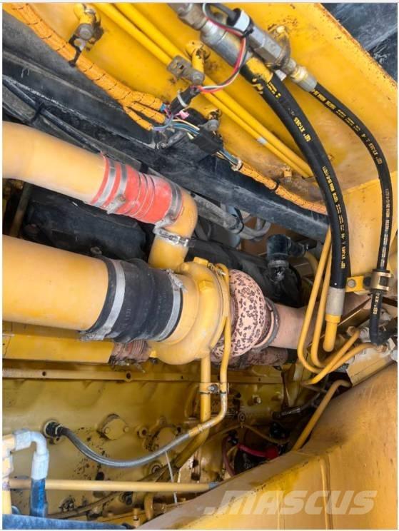 CAT 773 E Camiőes dumper basculantes rígidos