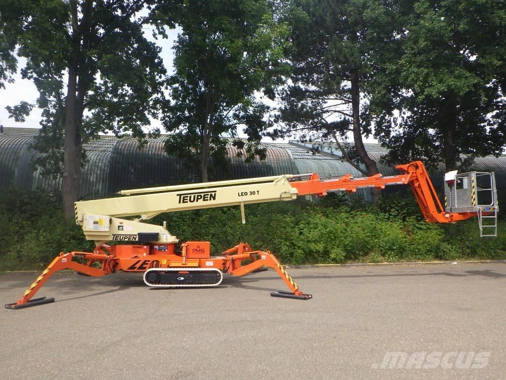 Teupen LEO30T Elevadores braços articulados