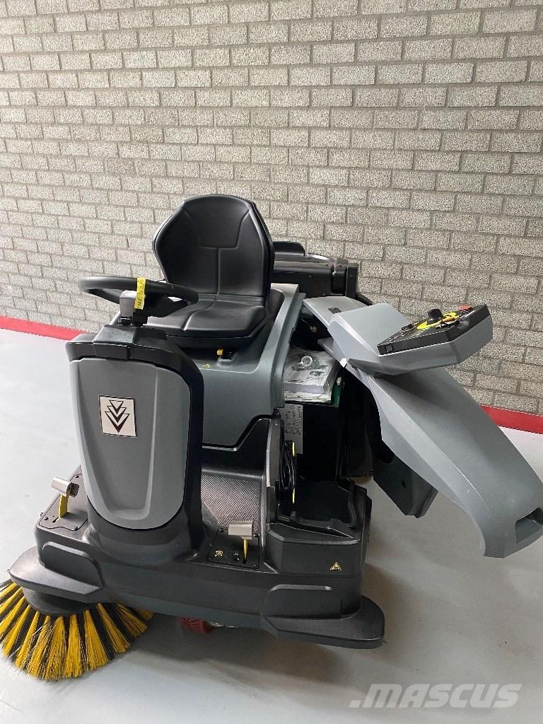 Kärcher KM 105/100 R Varredoras