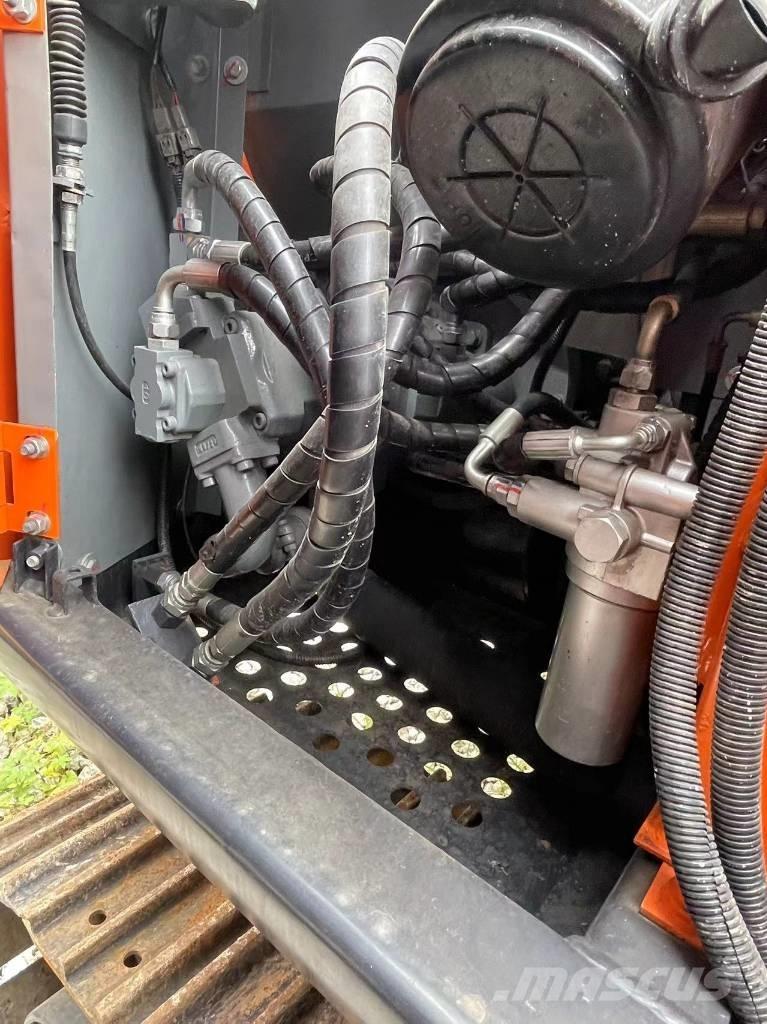 Hitachi ZX 70 Mini Escavadoras <7t