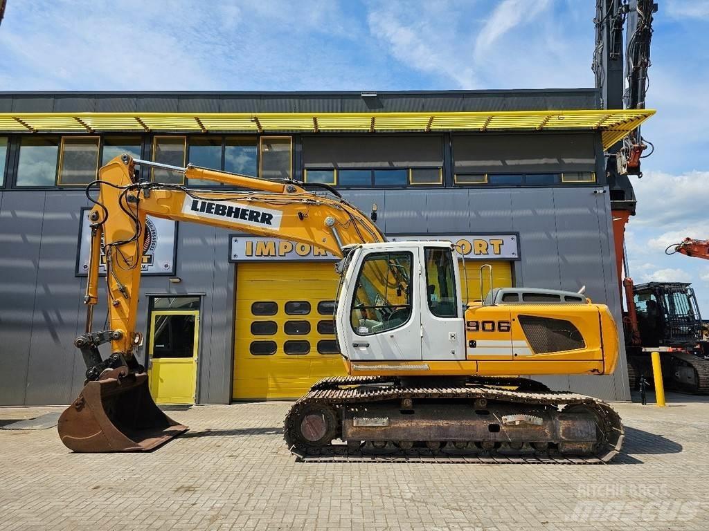 Liebherr 906 Escavadoras de rastos