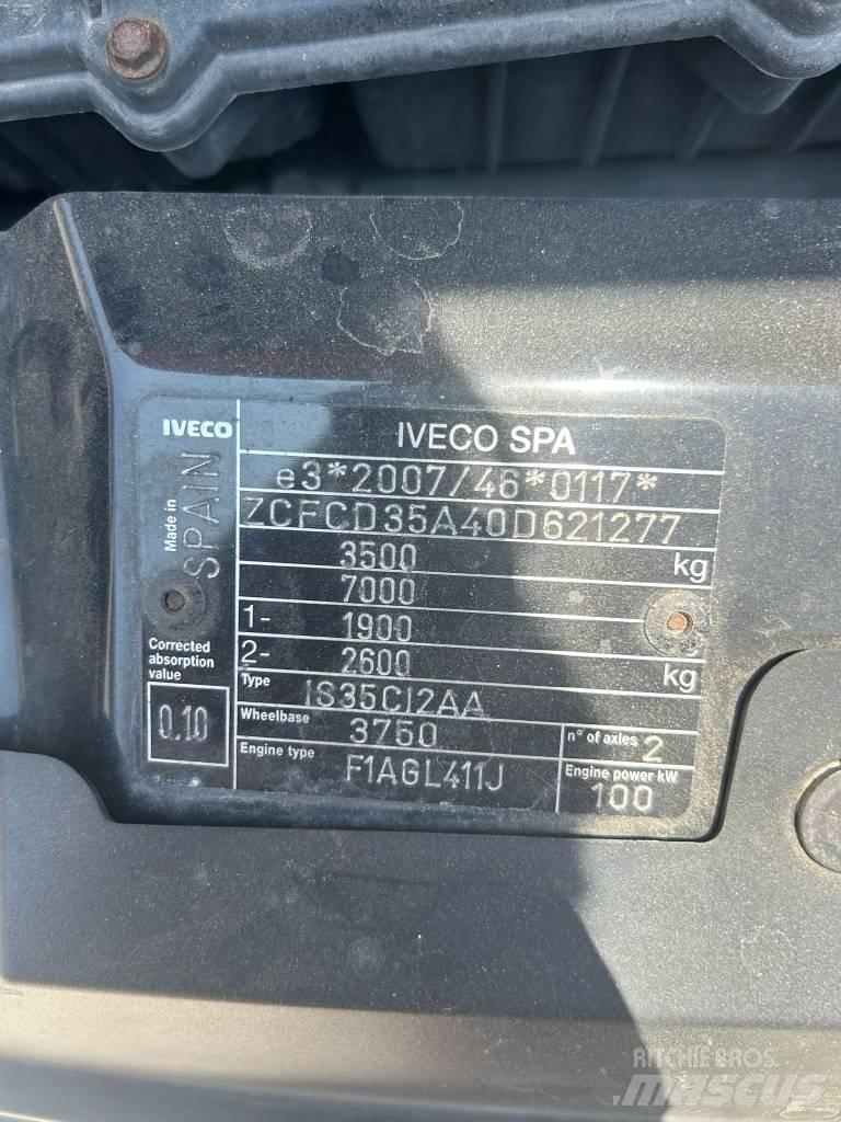 Iveco Daily 35-140 Camiões grua