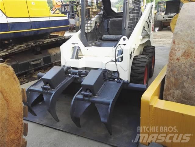 Bobcat S 250 Carregadoras de direcção deslizante