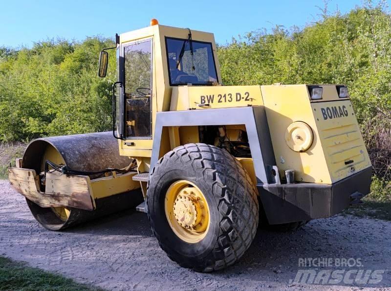 Bomag BW 213 Cilindros Compactadores monocilíndricos