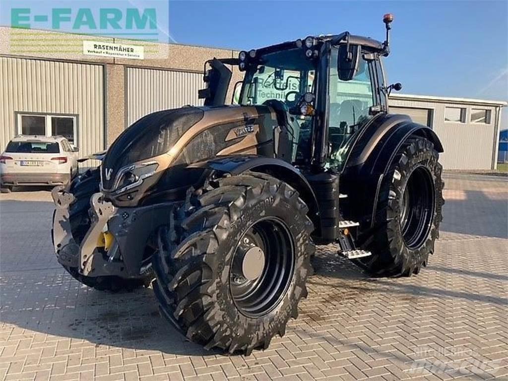 Valtra t215a Tratores Agrícolas usados