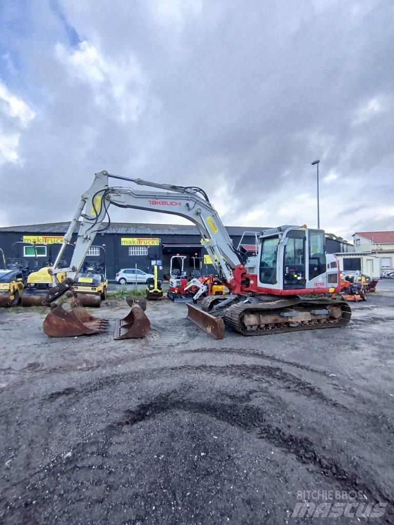 Takeuchi TB2150 Escavadoras Midi 7t - 12t