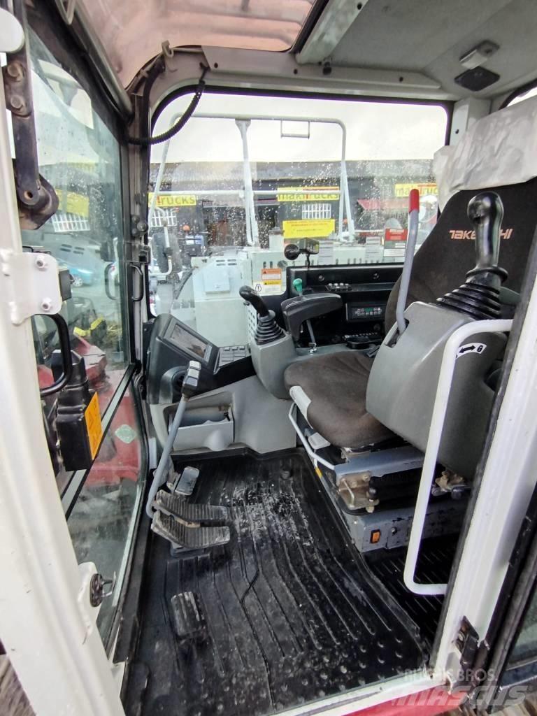Takeuchi TB2150 Escavadoras Midi 7t - 12t